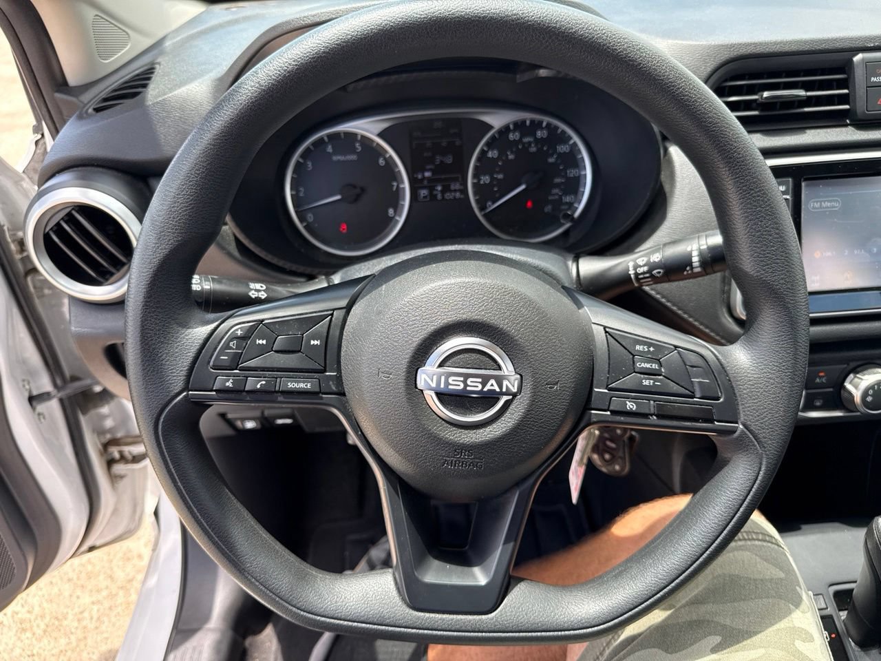 Used 2023 Nissan Versa S FWD image 21