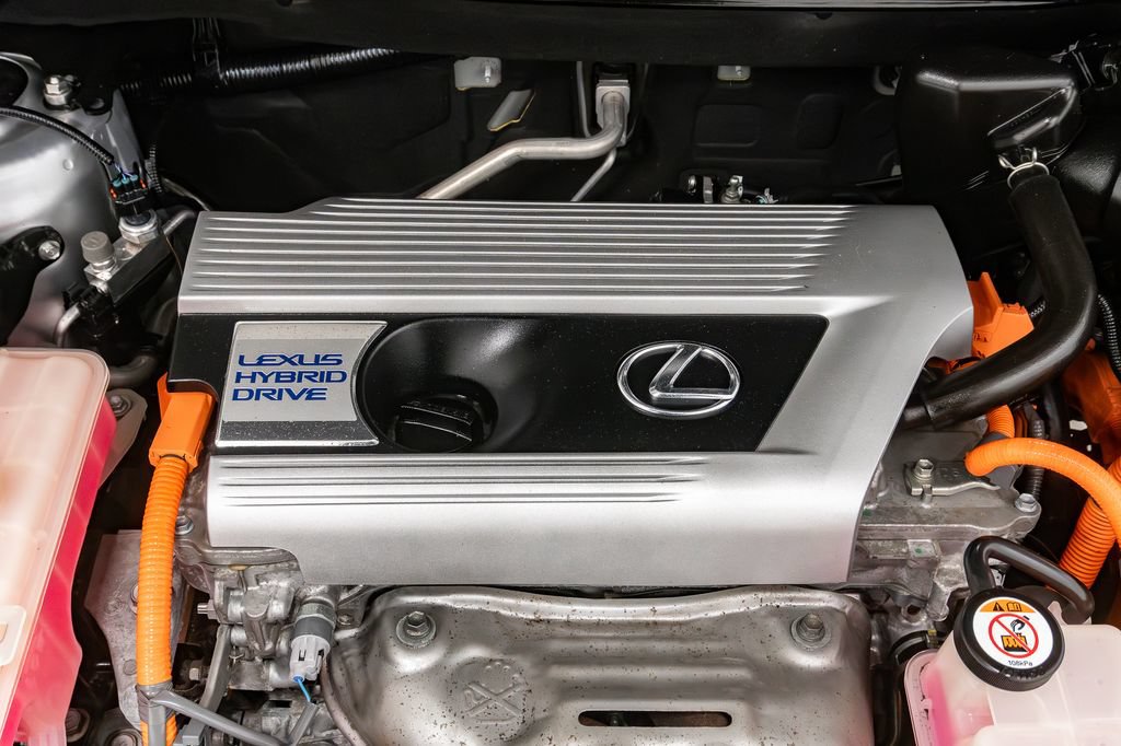 Used 2019 Lexus NX 300h AWD w/ Premium Package image 4