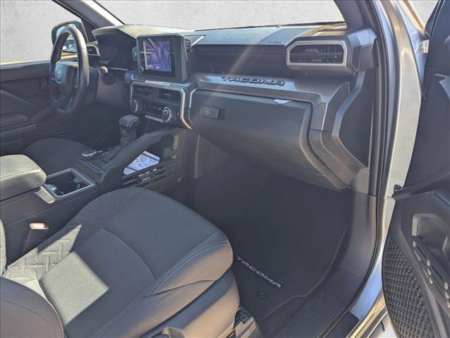 Certified 2025 Toyota Tacoma SR5 image 18