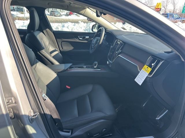 Certified 2024 Volvo S60 B5 Plus image 15