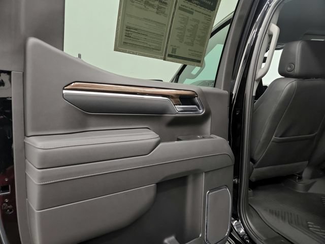 Used 2026 Chevrolet Silverado 1500 LT Trail Boss w/ LT Trail Boss Premium Package AWD/4WD image 23