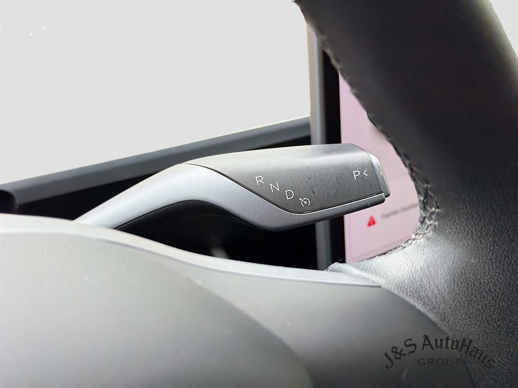 Used 2020 Tesla Model Y Long Range AWD/4WD image 22