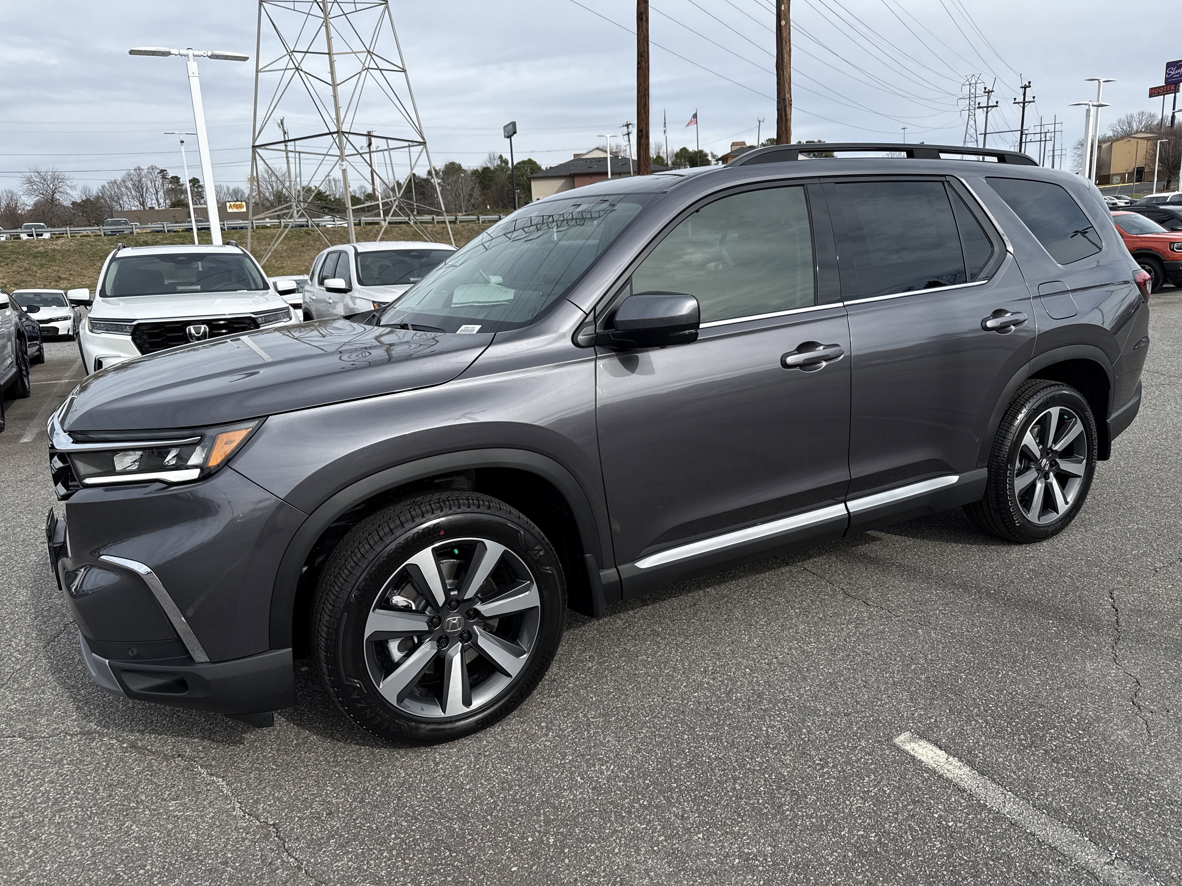 New 2025 Honda Pilot Elite image 5