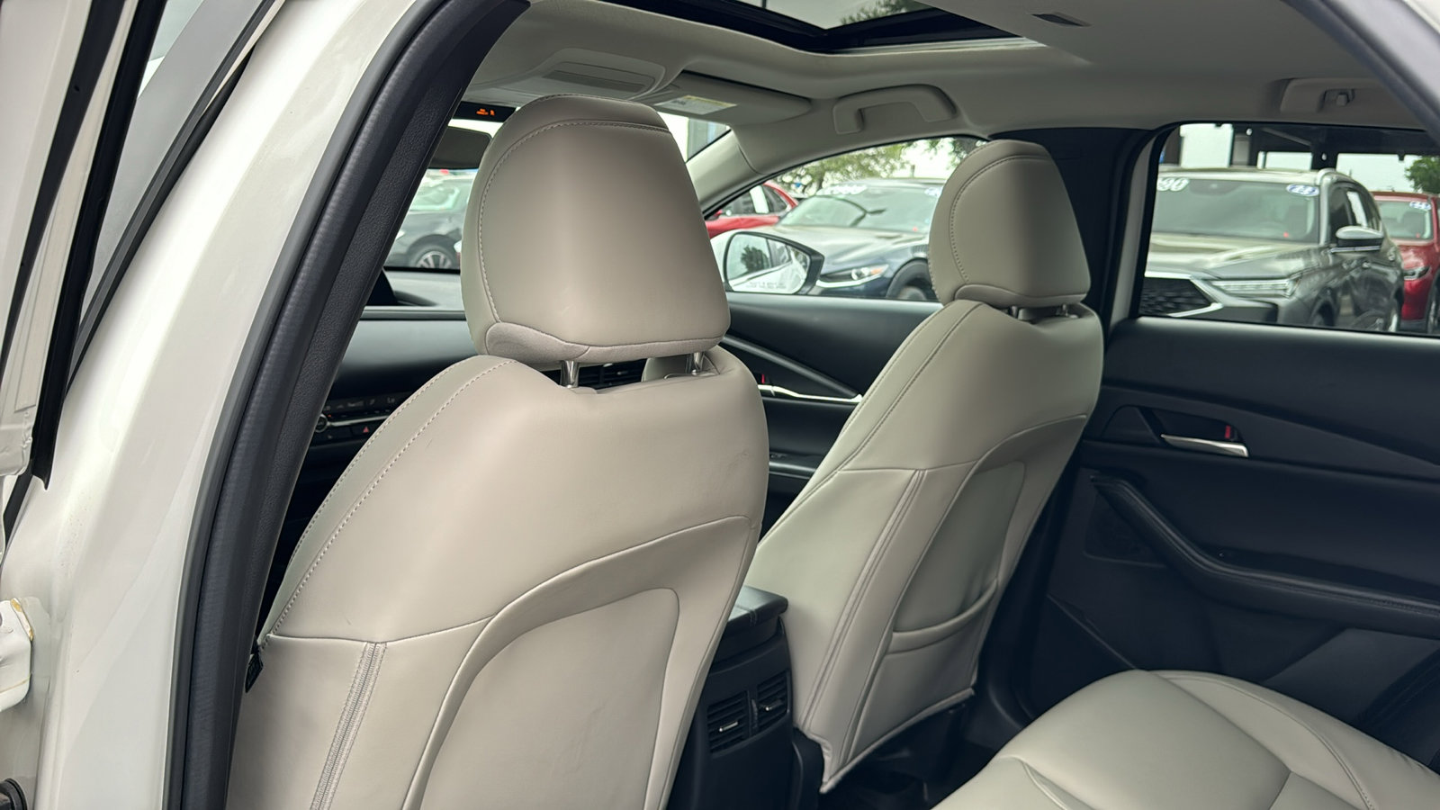 Certified 2025 MAZDA CX-30 AWD 2.5 S w/ Preferred Package image 17