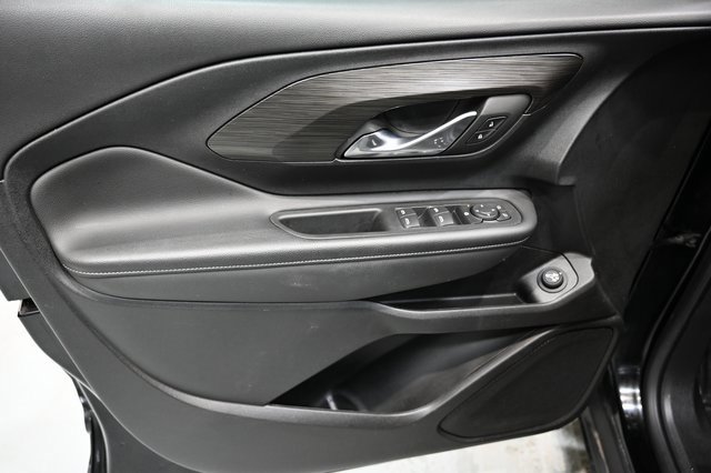 Used 2022 GMC Terrain SLE w/ Driver Convenience Package image 26