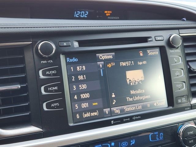 Used 2019 Toyota Highlander XLE image 5