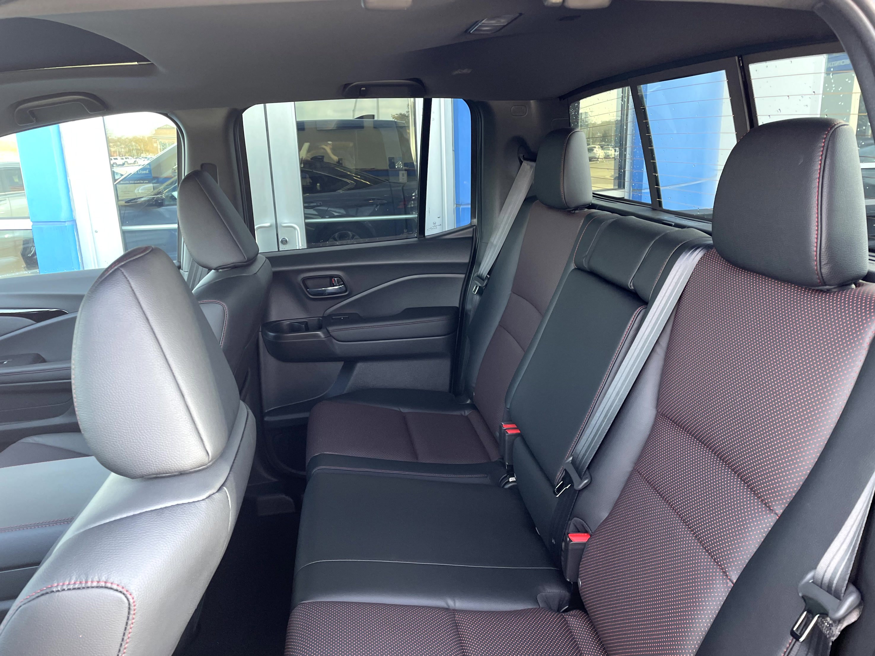 New 2026 Honda Ridgeline Black Edition image 7