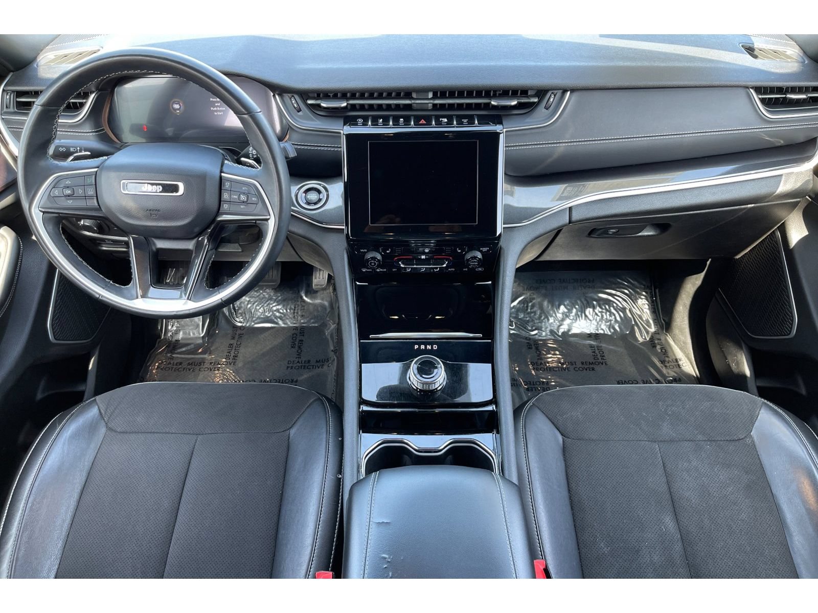 Used 2022 Jeep Grand Cherokee L Laredo RWD image 15