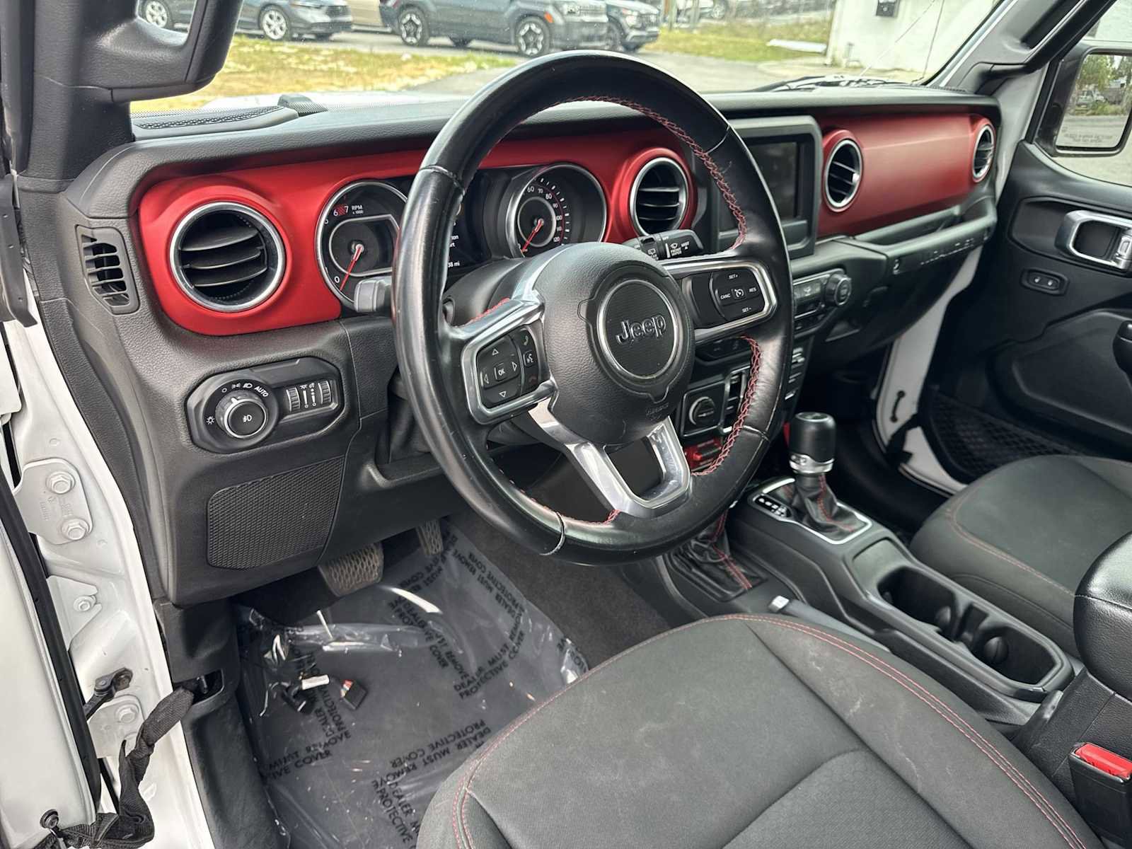 Used 2021 Jeep Wrangler Unlimited Rubicon image 10