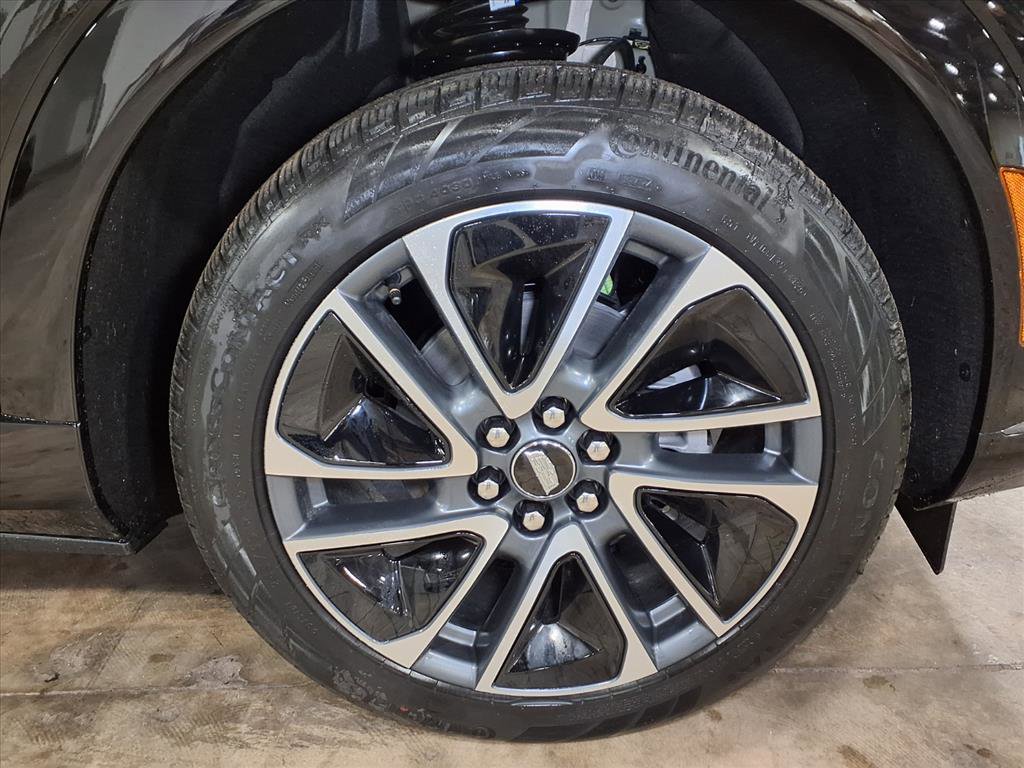 New 2026 Cadillac Optiq Sport 1 image 5