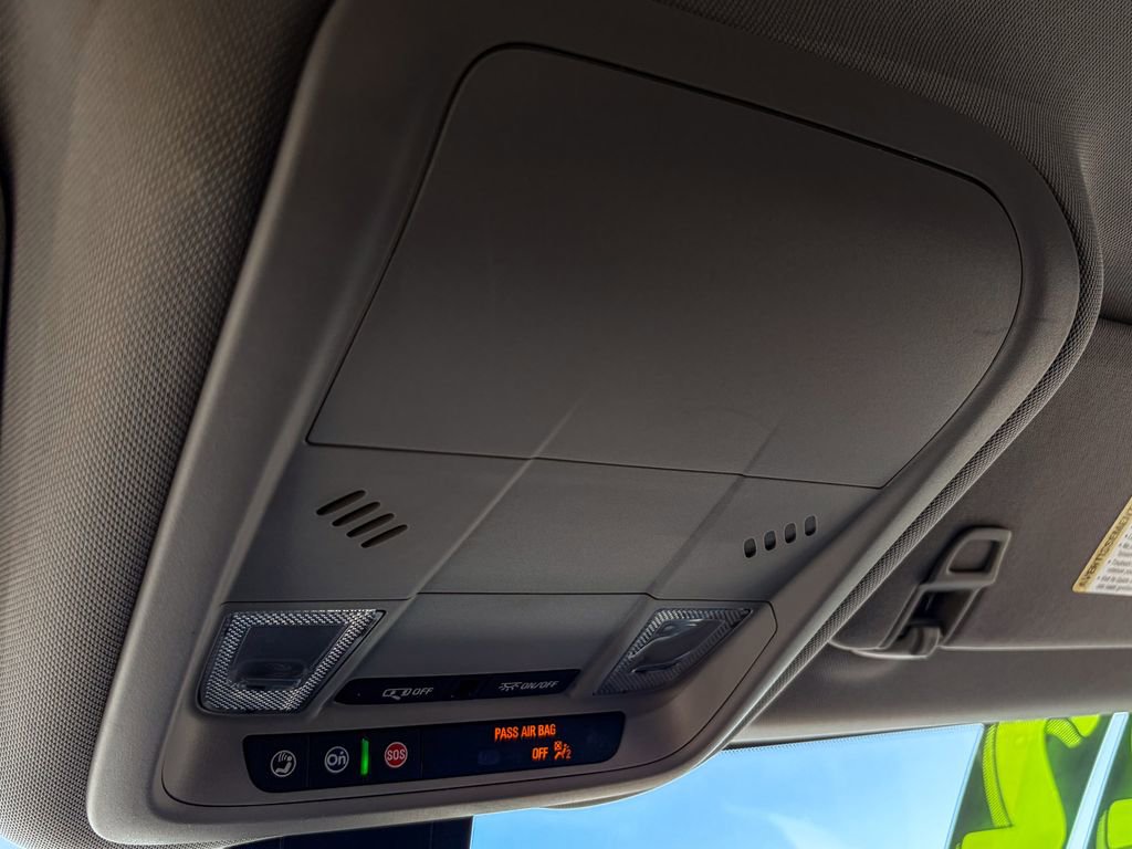 Used 2022 Chevrolet Equinox LS w/ LS Convenience Package image 34