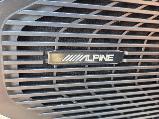 Used 2022 Jeep Wagoneer Series II RWD image 29
