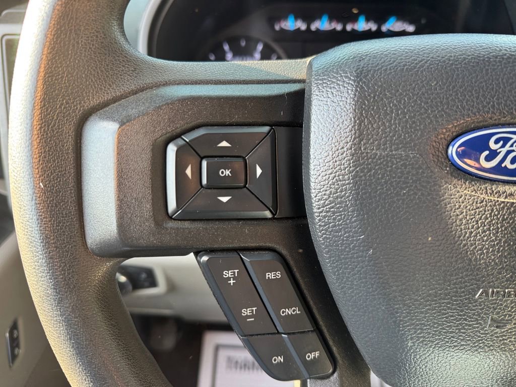 Used 2022 Ford F550 2WD Crew Cab Super Duty w/ Power Equipment Group image 33