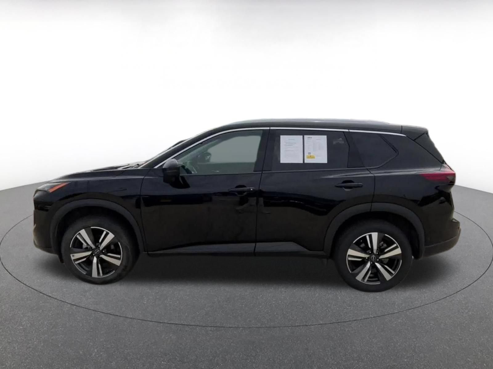 Used 2026 Nissan Rogue SL AWD/4WD image 8