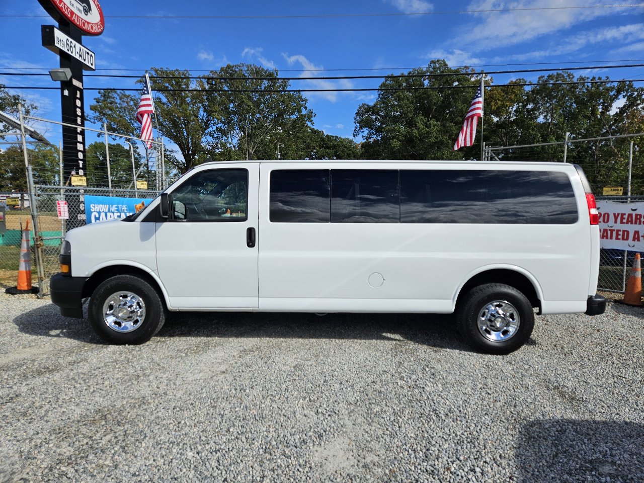 Used 2020 Chevrolet Express 3500 LS image 2