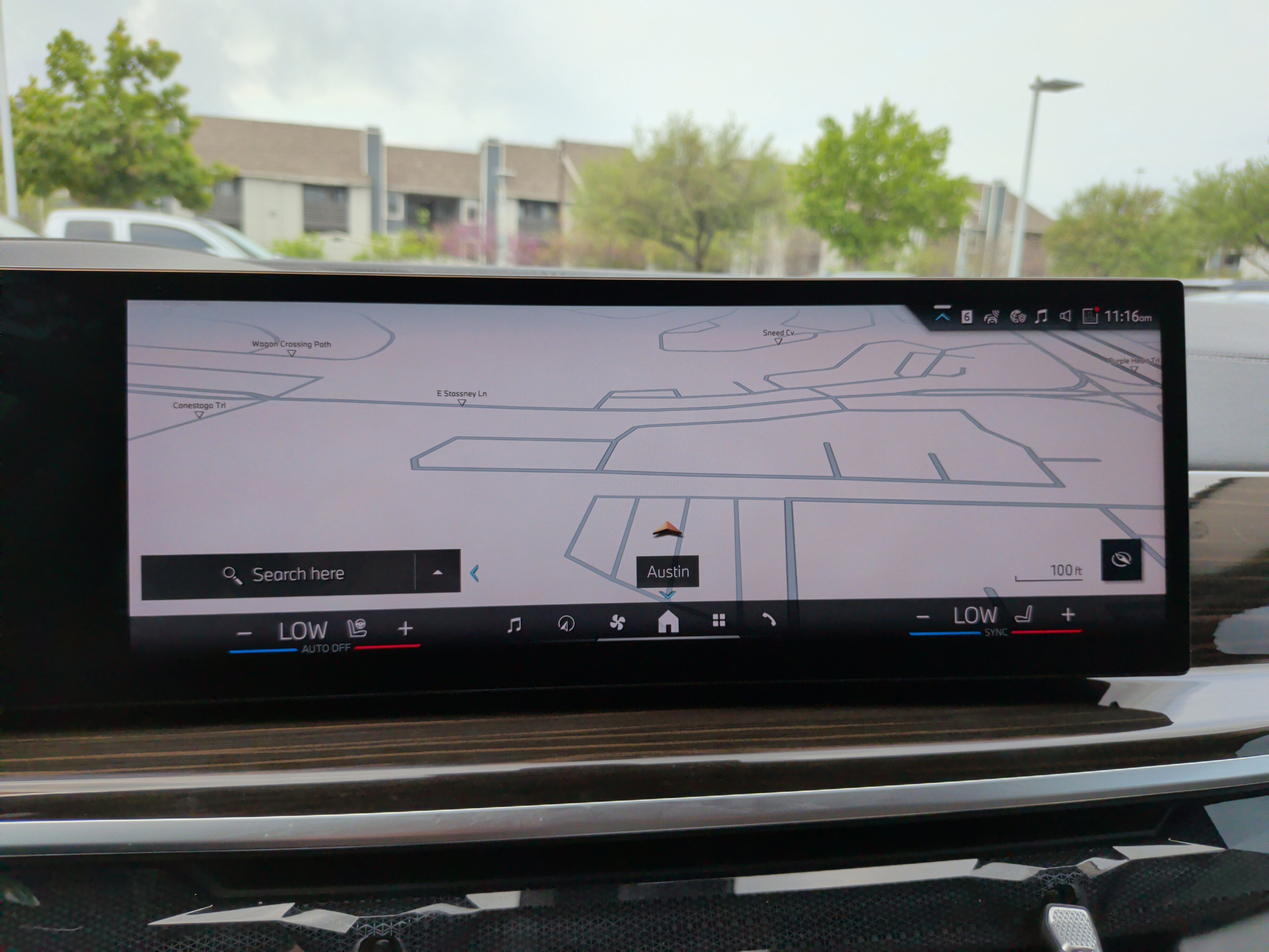 Certified 2024 BMW X7 xDrive40i w/ Executive Package image 14