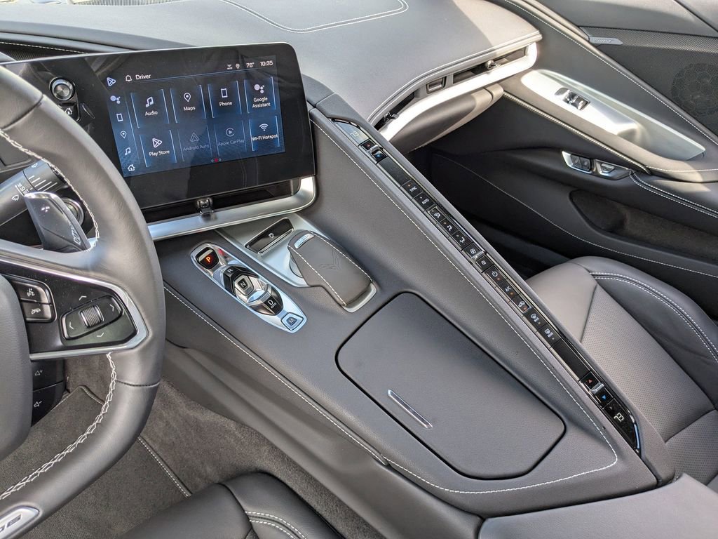 Used 2024 Chevrolet Corvette Z06 image 20