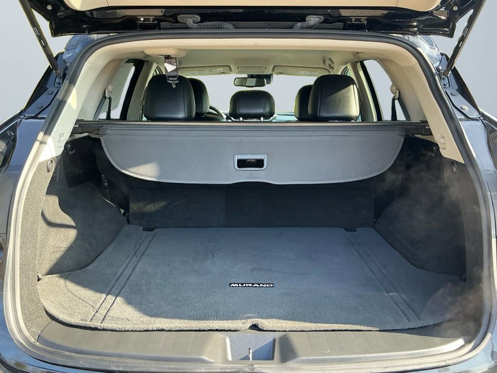 Used 2022 Nissan Murano SV w/ SV Midnight Edition Package image 17