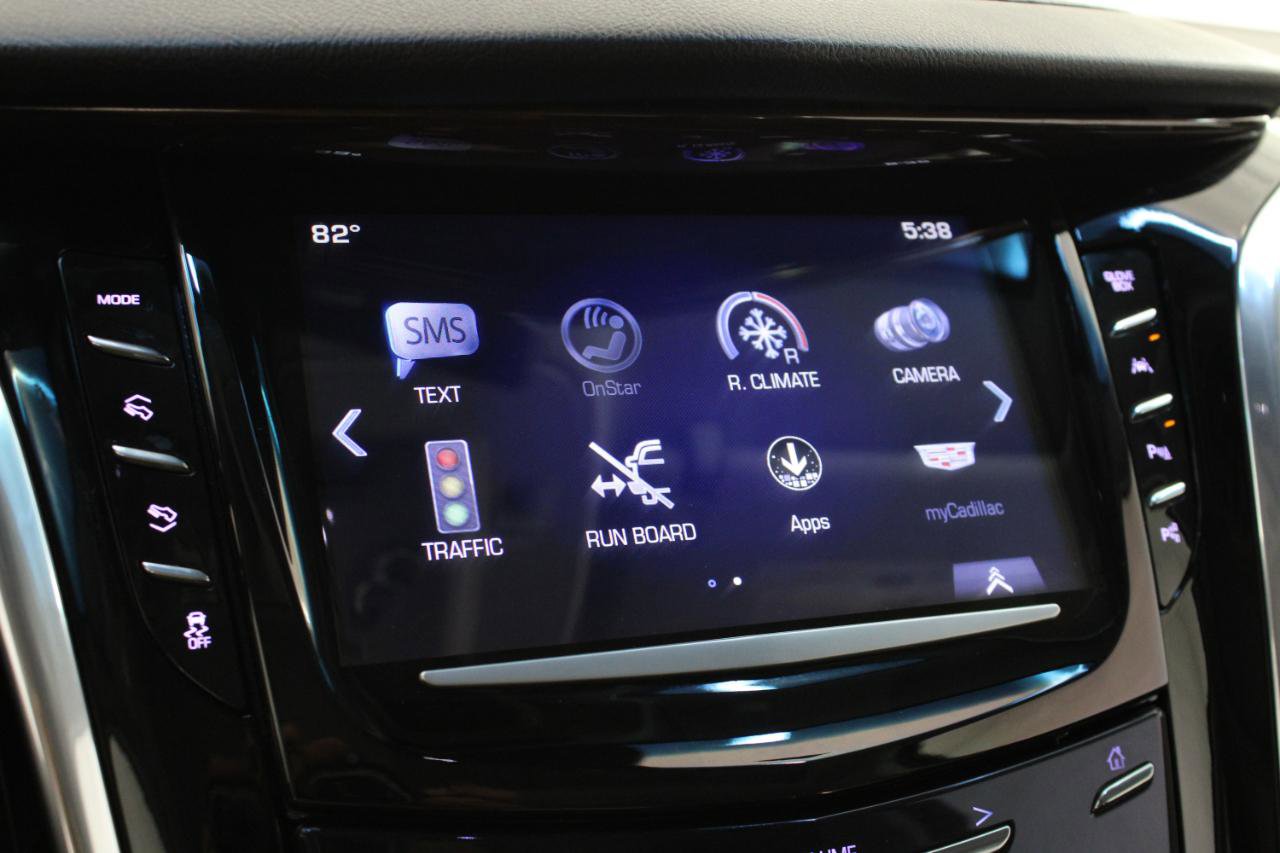 Used 2018 Cadillac Escalade Premium Luxury image 65