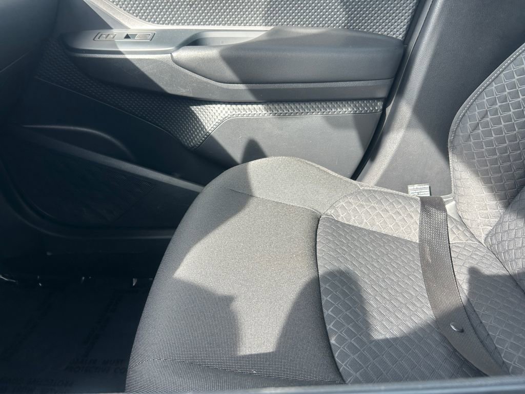 Used 2020 Toyota C-HR LE FWD image 27