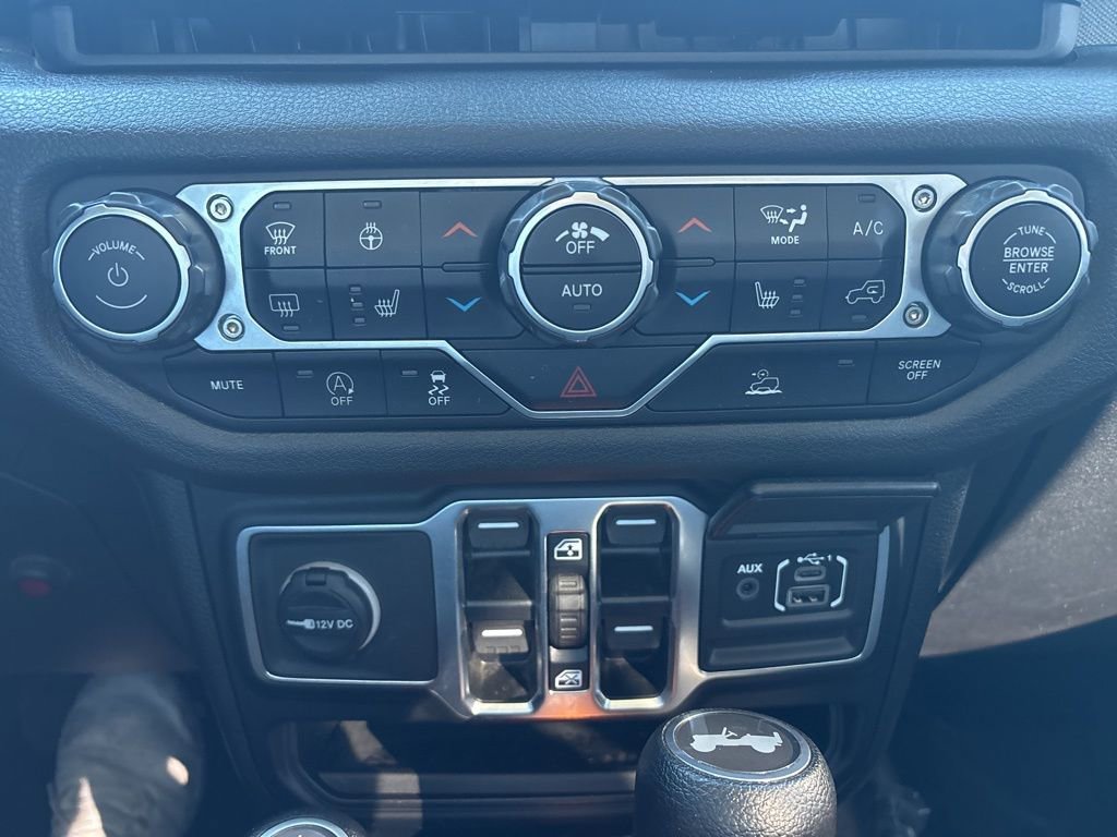 Used 2024 Jeep Wrangler Sport S image 29