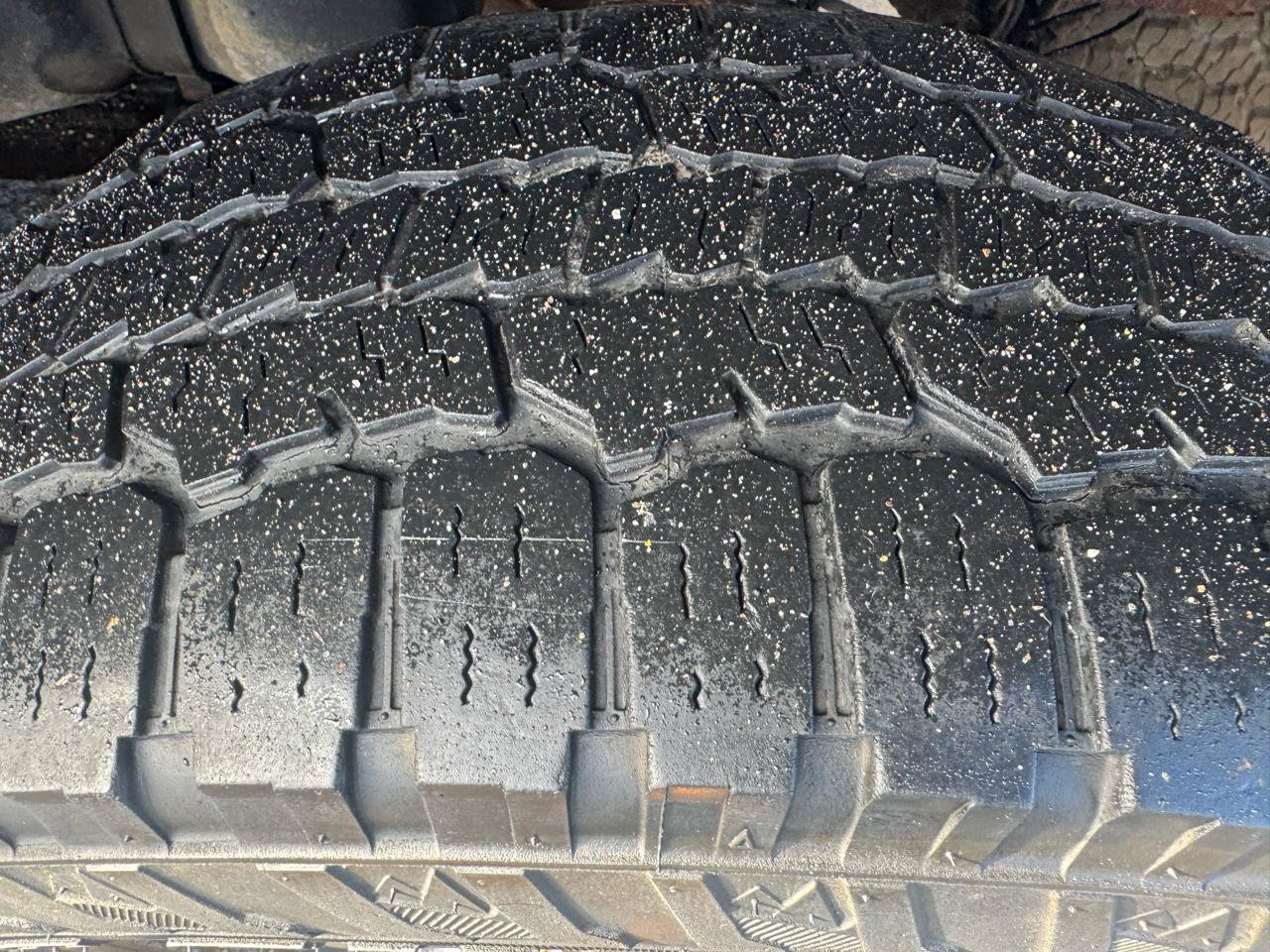 Used 2015 Ford F150 XLT w/ Equipment Group 301A Mid AWD/4WD image 9