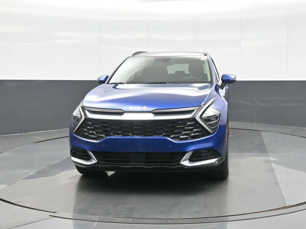 Used 2025 Kia Sportage SX image 2