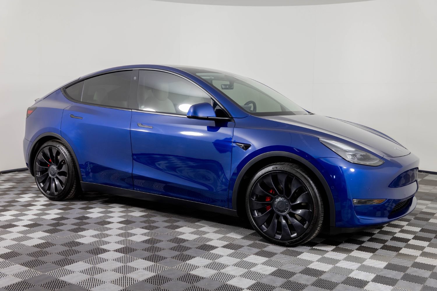 Used 2022 Tesla Model Y Performance AWD/4WD image 10