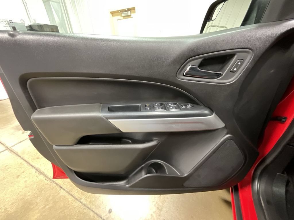 Certified 2019 Chevrolet Colorado LT w/ Safety Package AWD/4WD image 19
