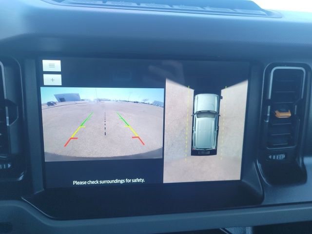 Used 2023 Ford Bronco Badlands w/ Sasquatch Package image 18