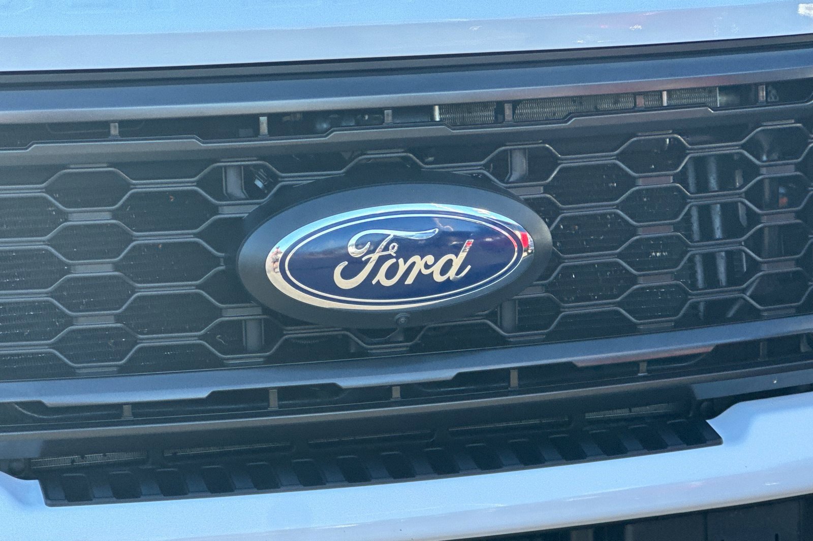 Used 2024 Ford F250 Lariat w/ Sport Appearance Package image 45