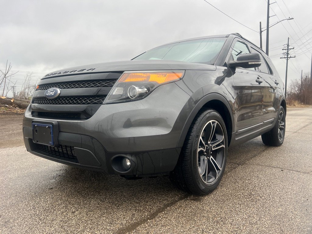 Used 2015 Ford Explorer Sport w/ Equipment Group 401A image 3
