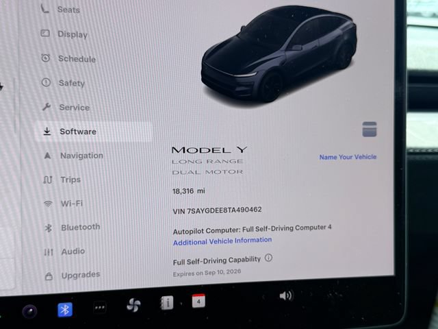Used 2026 Tesla Model Y Long Range AWD/4WD image 27