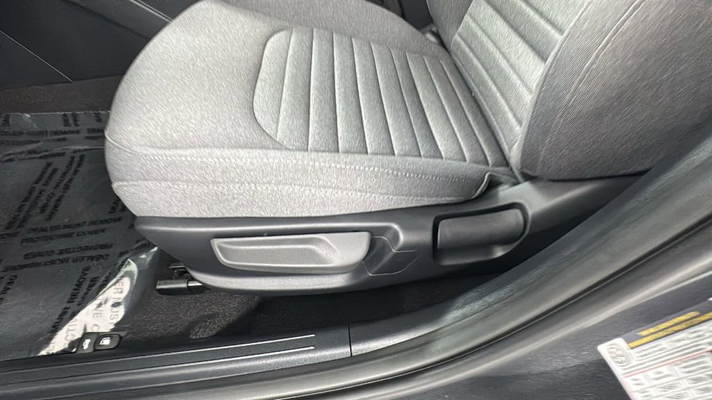 New 2025 Kia K4 EX image 11