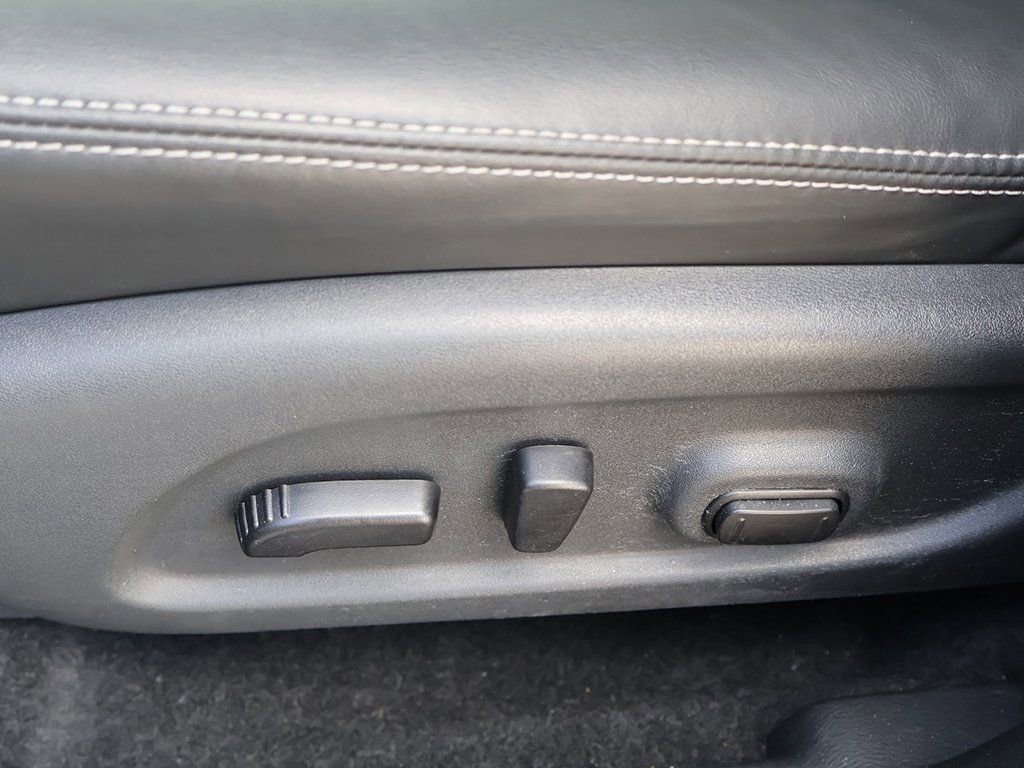 Used 2024 Nissan Murano SV w/ SV Midnight Edition Package image 31