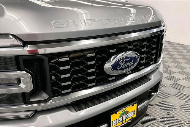 Used 2024 Ford F450 Platinum w/ FX4 Off-Road Package AWD/4WD image 33