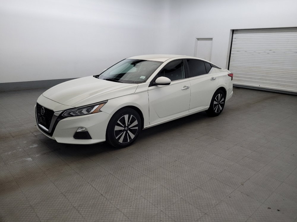 Used 2022 Nissan Altima 2.5 SV AWD/4WD image 2