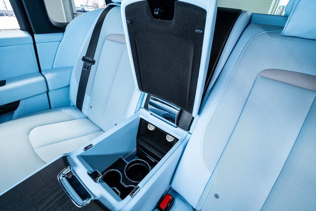 Used 2022 Rolls-Royce Cullinan image 71