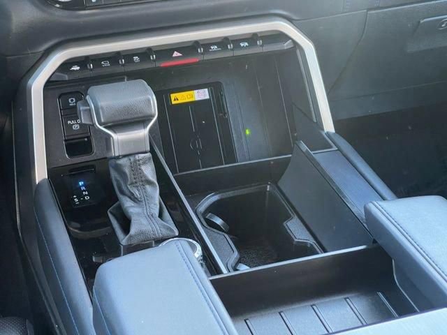 Used 2022 Toyota Tundra Platinum w/ Advanced Package image 17