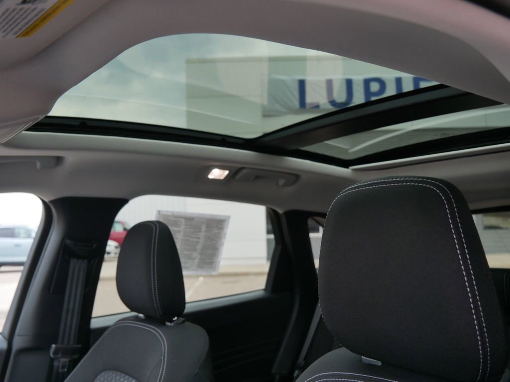 New 2025 Ford Escape Active w/ Active Premium Tech Pack AWD/4WD image 21