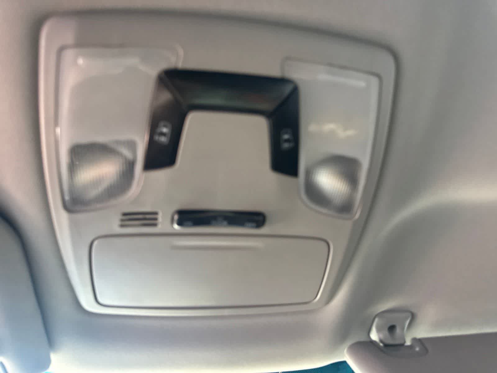 Used 2016 Toyota Sienna LE FWD image 25
