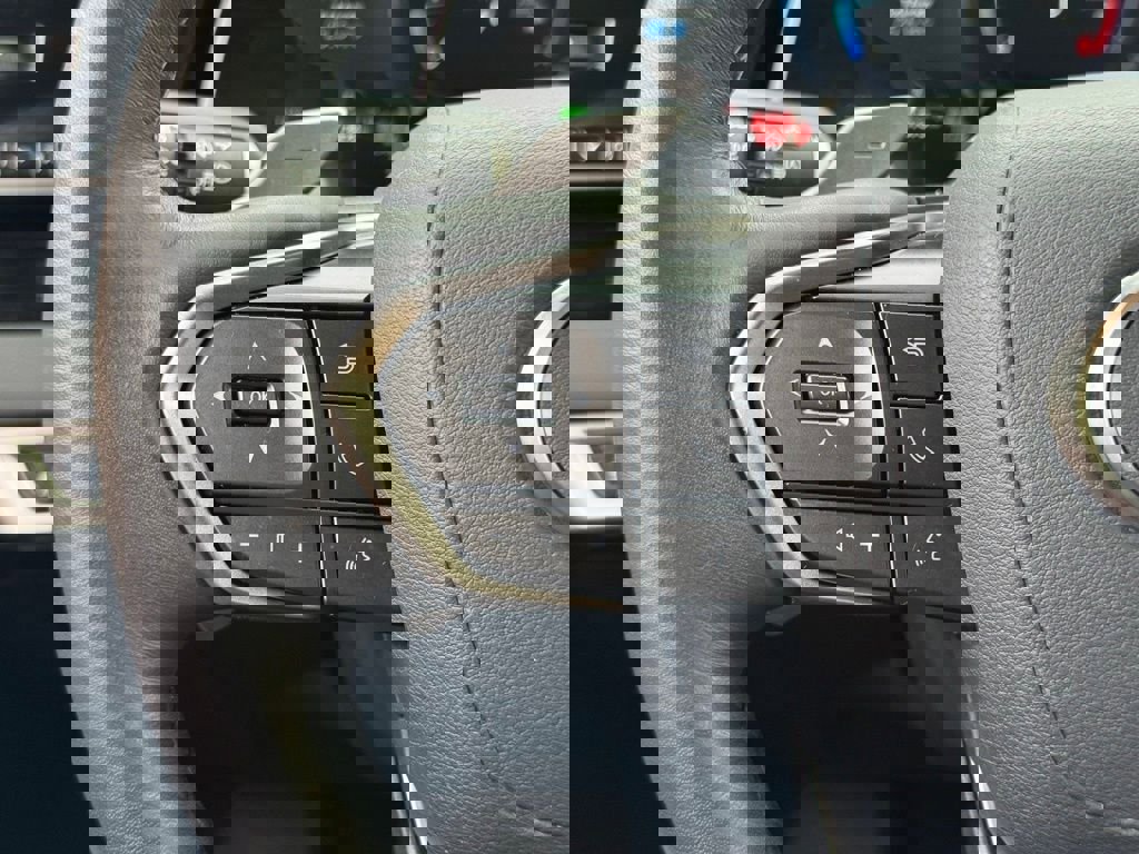 Certified 2025 Lexus RX 350 FWD w/ Technology Package image 31