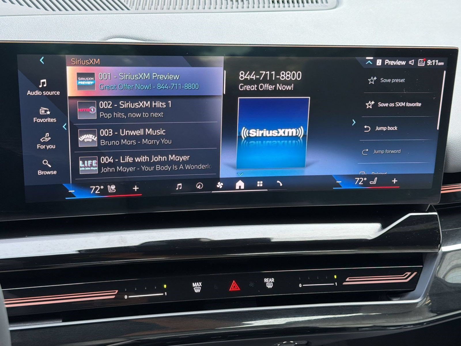 Used 2024 BMW 530i w/ Premium Package RWD image 18