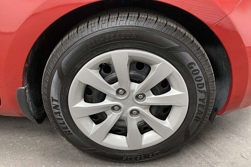 Used 2015 Kia Rio LX image 16