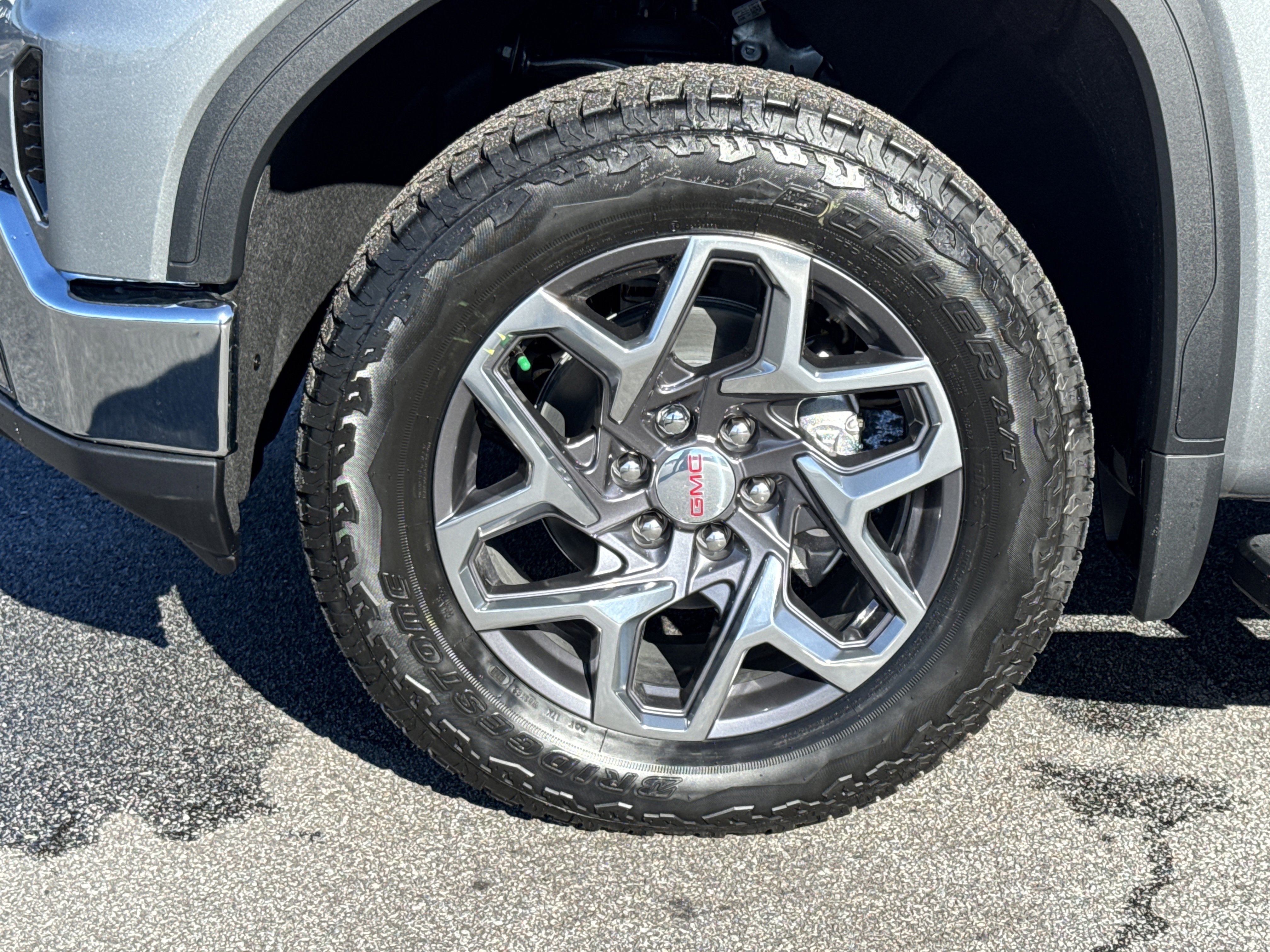 New 2026 GMC Sierra 1500 SLT w/ SLT Premium Plus Package image 13