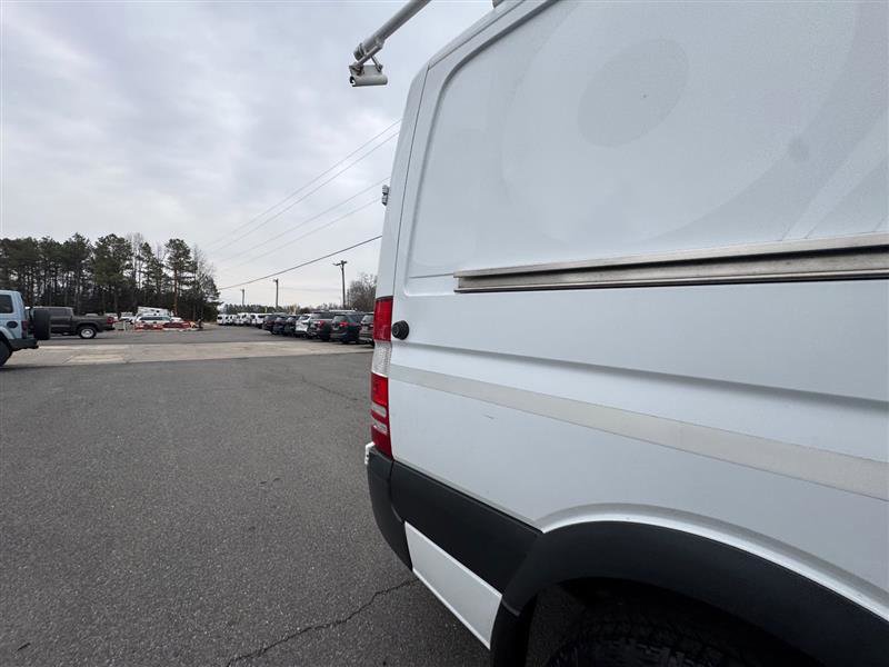 Used 2012 Mercedes-Benz Sprinter 2500 w/ Additional Battery Pkg image 27