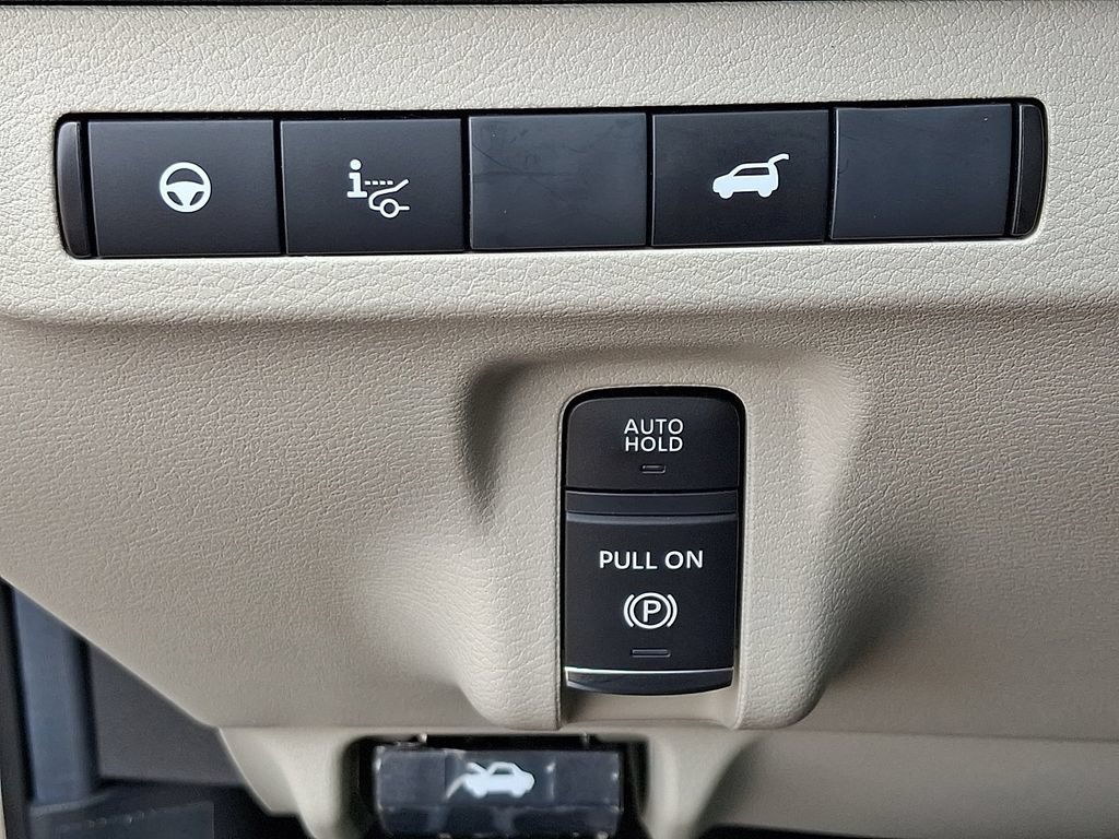 Certified 2026 Nissan Murano Platinum w/ Cargo Package AWD/4WD image 26