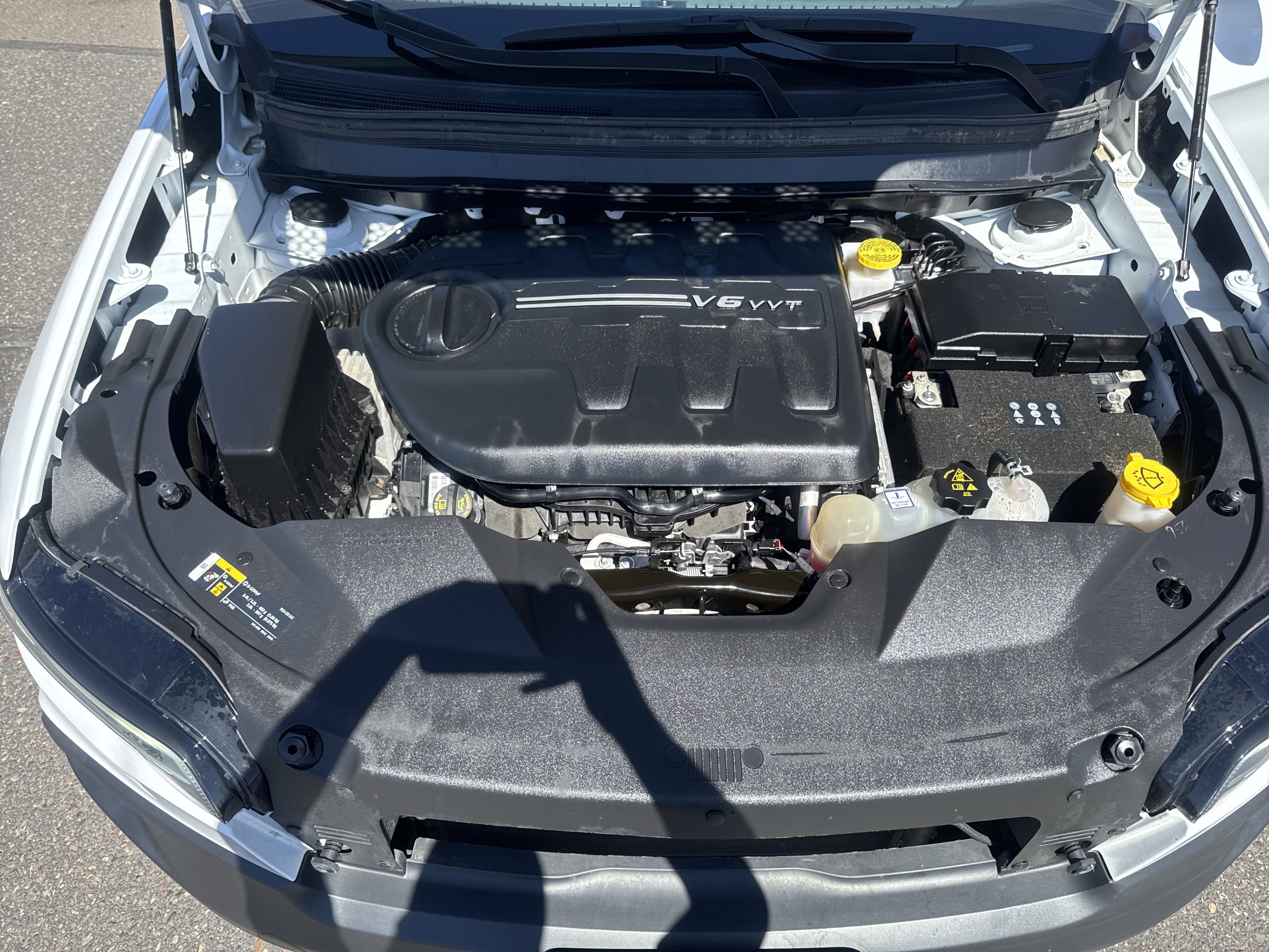 Used 2022 Jeep Cherokee Trailhawk w/ Trailer Tow Group AWD/4WD image 11