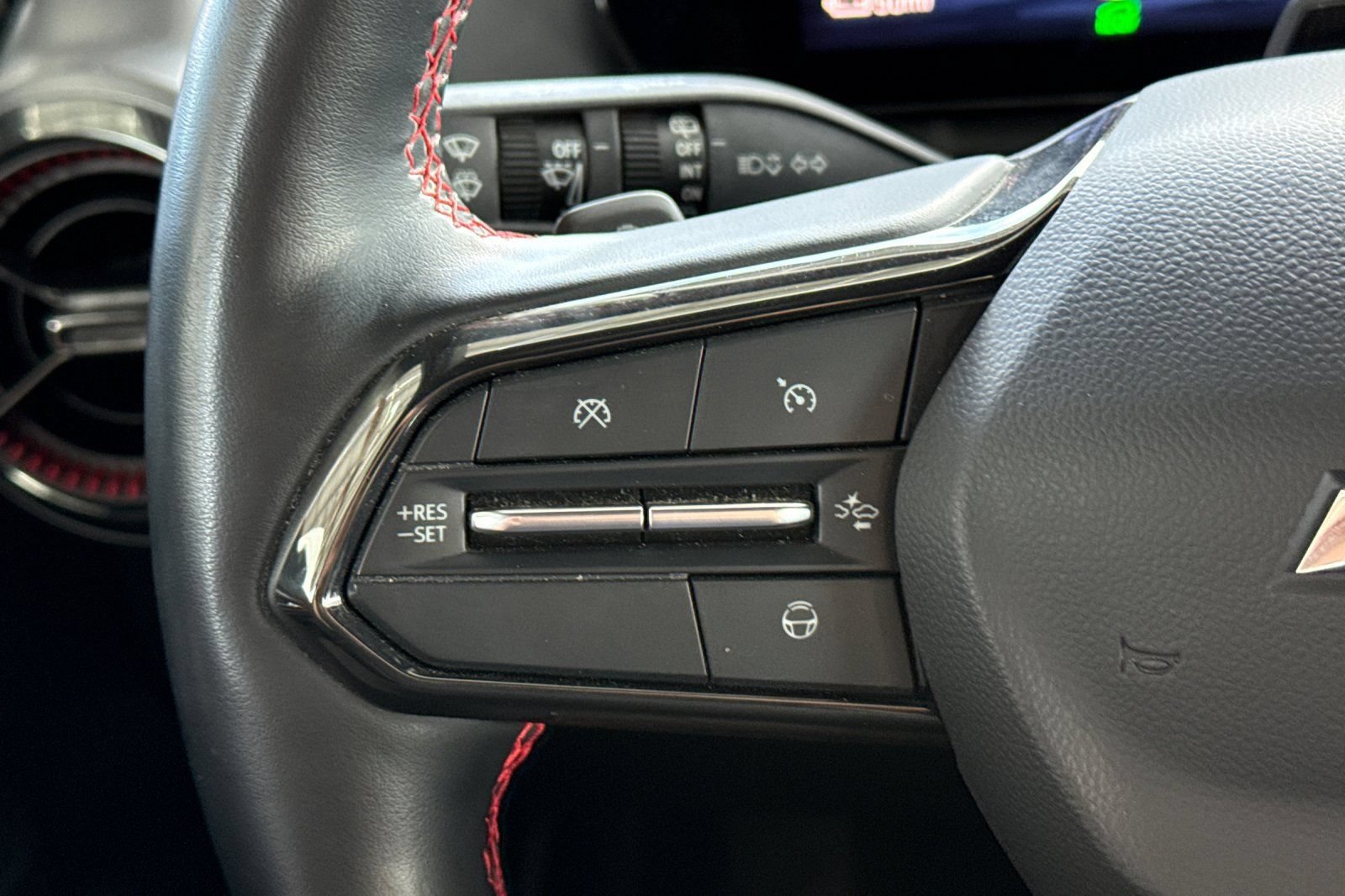 Used 2024 Chevrolet Equinox EV RS AWD/4WD image 33