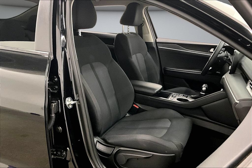 Used 2022 Kia K5 LXS FWD image 29